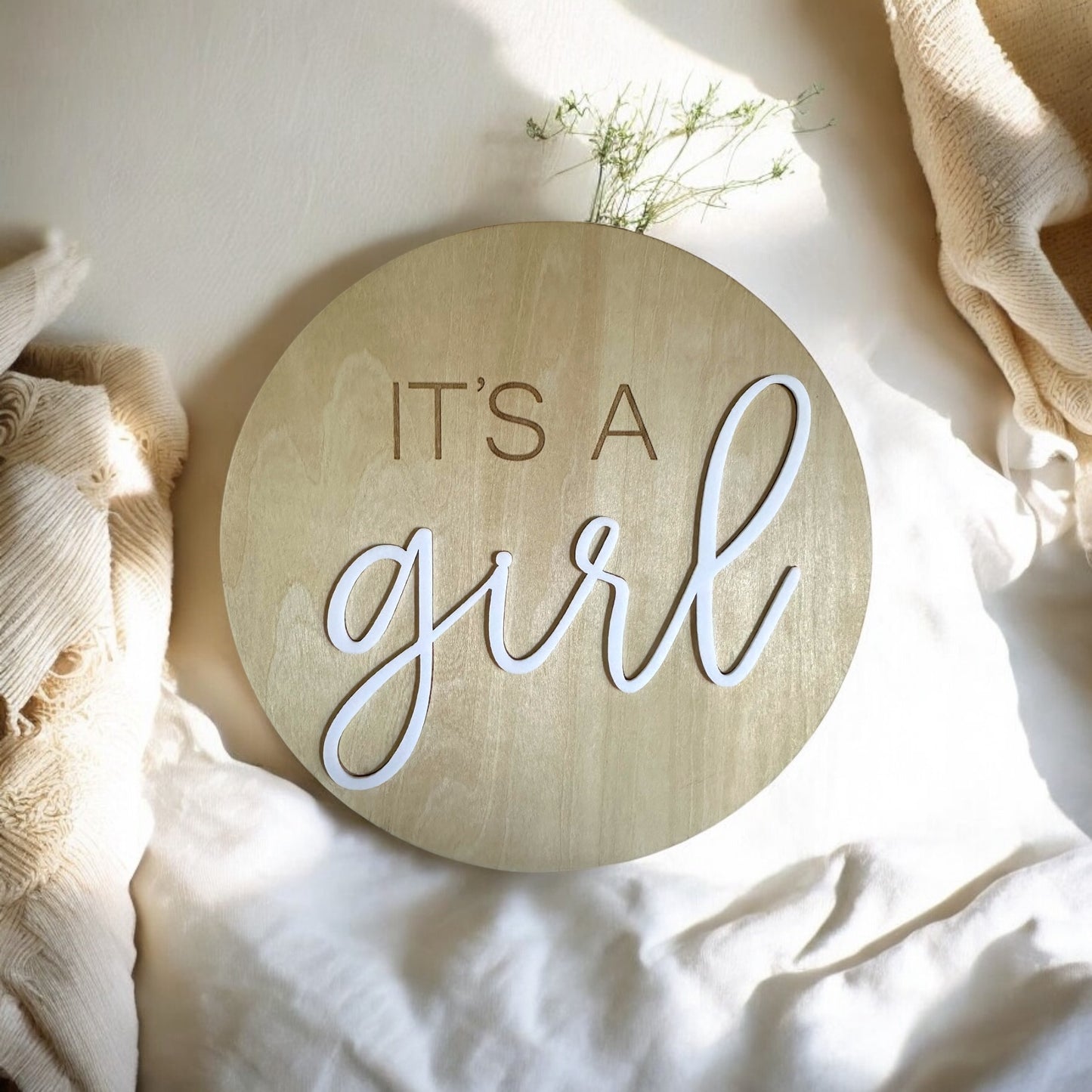 It’s a girl plaque